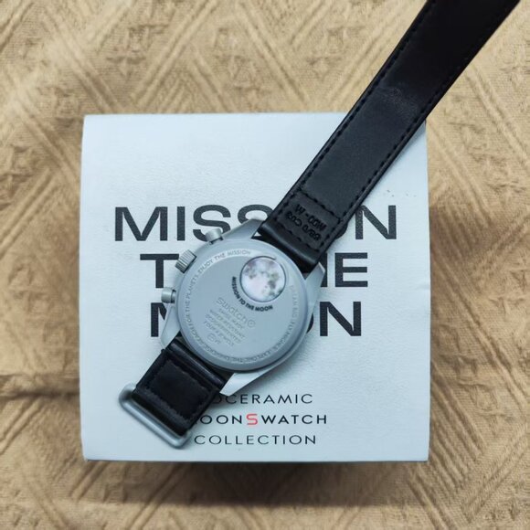 Swatch x Omega MoonSwatch Mission Moon (New Unworn | Full Set) - Picture 6 of 6